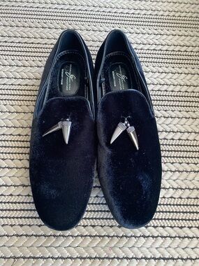 Giorgio Brutini Men's Cowell Velvet Shark Tooth Loafers size 10 NEW